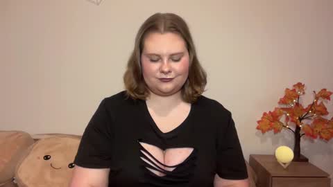 Brianna online show from 11/21/25, 07:51