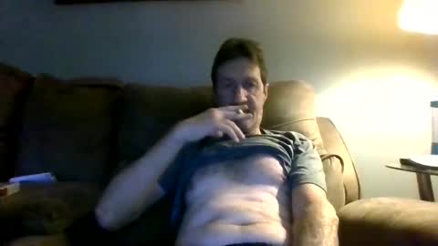 Snapshot of brickmaster2021 chatting on 01/01/25, 01:59 Mike online show from 01/01/25, 01:59