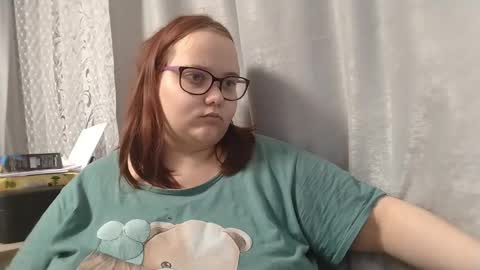 Snapshot of bridget_julianne chatting on 12/23/24, 10:23 Bridget Julianne online show from 12/23/24, 10:23