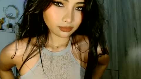 Bridgets room online show from 05/21/26, 08:38