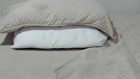    online show from 01/09/25, 08:55