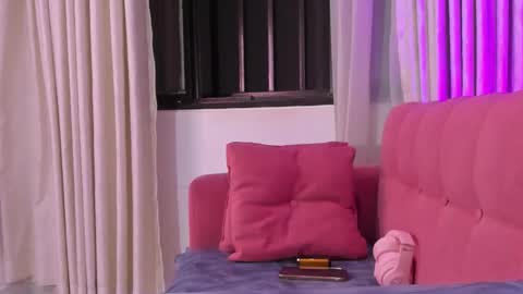    online show from 11/29/25, 09:01