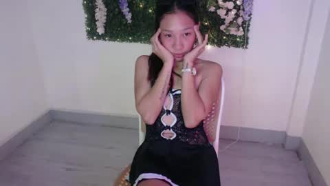 brie_belle online show from 12/15/24, 07:35