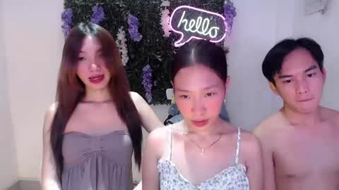 brie_belle online show from 02/14/25, 07:28