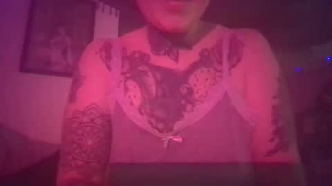 Snapshot of brie_cox chatting on 03/07/26, 04:31 Bri online show from 03/07/26, 04:31