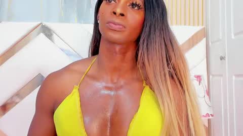 Snapshot of briggittebony chatting on 09/15/25, 07:58 BIRGGITTEBONY online show from 09/15/25, 07:58