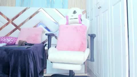 Snapshot of briggittebony chatting on 03/17/26, 08:12 BIRGGITTEBONY online show from 03/17/26, 08:12