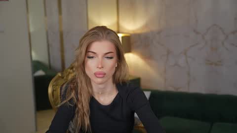 Diamonds Girls online show from 11/05/25, 08:58