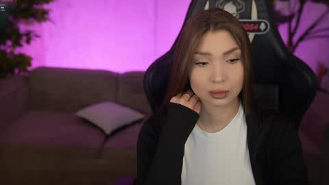 Diamonds Girls online show from 04/30/26, 07:04