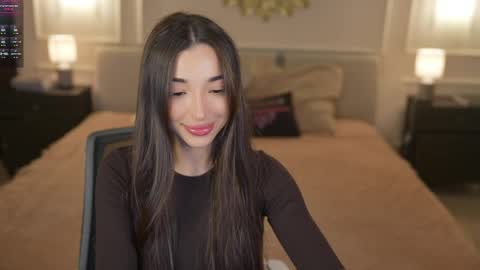 Snapshot of bright_diamonds_054 chatting on 06/02/26, 07:43 Diamonds Girls online show from 06/02/26, 07:43