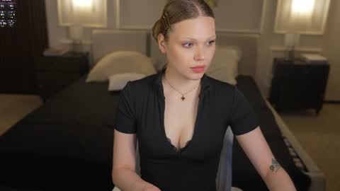 Snapshot of bright_diamonds_054 chatting on 07/07/26, 08:24 Diamonds Girls online show from 07/07/26, 08:24