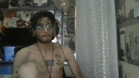 Snapshot of brighteyes3137 chatting on 05/22/26, 04:12 brighteyes3137 online show from 05/22/26, 04:12