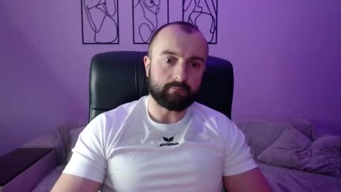 Snapshot of brindlefly69 chatting on 01/08/26, 11:45 brindlefly69 online show from 01/08/26, 11:45