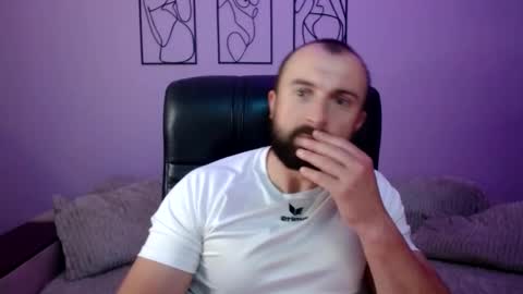 brindlefly69 online show from 06/10/26, 10:25