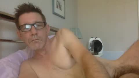 Snapshot of brital100 chatting on 02/04/25, 04:08 brital100 online show from 02/04/25, 04:08