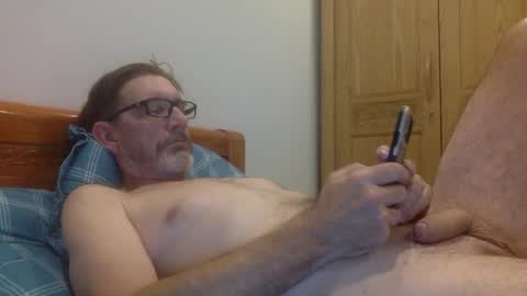 Snapshot of brital100 chatting on 11/13/25, 04:39 brital100 online show from 11/13/25, 04:39