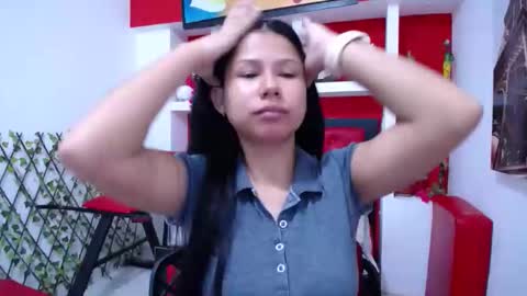 britanyx1 online show from 12/02/25, 12:21