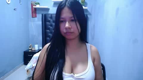 britanyx1 online show from 04/30/26, 02:12