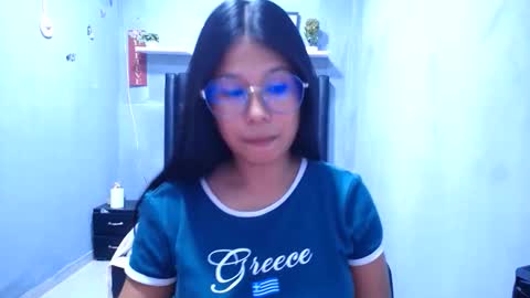britanyx1 online show from 06/10/26, 02:49