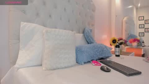 Brithany Rousee online show from 11/10/25, 03:11