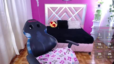 Snapshot of brithany_smiith_ chatting on 01/11/25, 08:11 britany online show from 01/11/25, 08:11