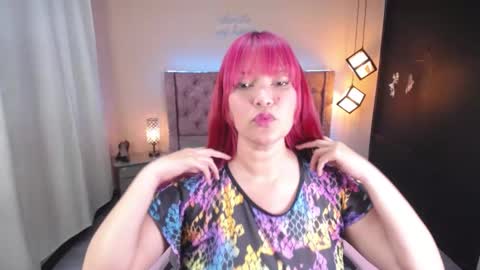 Snapshot of brithany_smiith_ chatting on 03/05/25, 03:29 britany online show from 03/05/25, 03:29