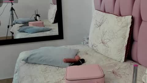 brithanyadams online show from 11/10/25, 04:33