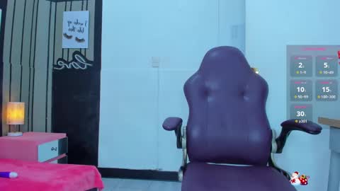 Snapshot of brithanyslim chatting on 01/28/25, 09:40 brithanyslim online show from 01/28/25, 09:40