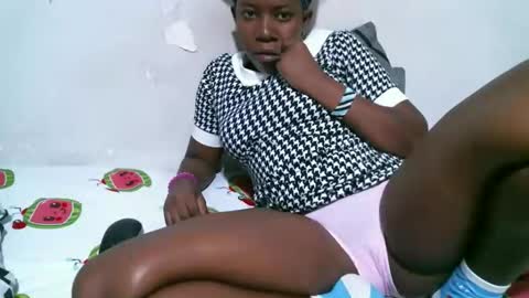 leccie online show from 12/01/25, 06:46