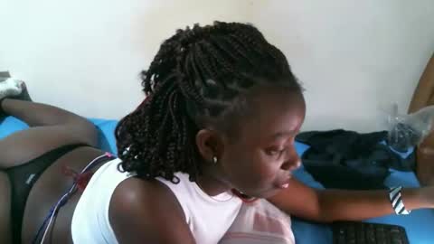 Snapshot of britieh chatting on 02/16/26, 07:59 leccie online show from 02/16/26, 07:59