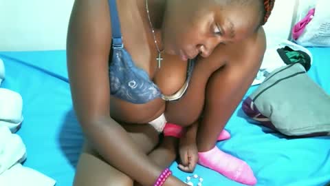 Snapshot of britieh chatting on 03/10/26, 11:10 leccie online show from 03/10/26, 11:10