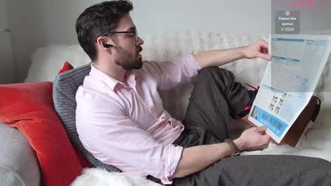 Snapshot of britishpoet chatting on 03/12/26, 02:12 Callum online show from 03/12/26, 02:12