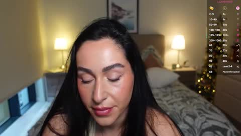 Snapshot of britishsofia chatting on 12/15/25, 09:57 British Sofia online show from 12/15/25, 09:57