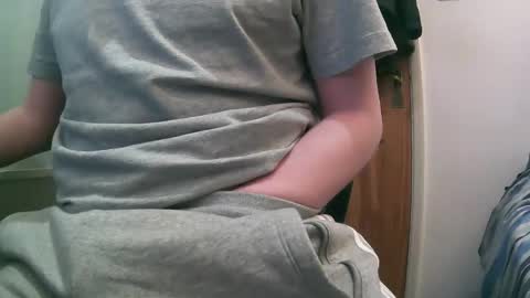 British Tom online show from 11/12/25, 02:12