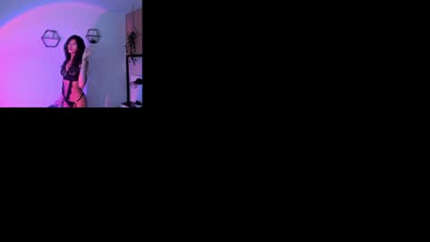 Snapshot of britney_collins_ chatting on 06/15/26, 12:29 britney_collins_ online show from 06/15/26, 12:29