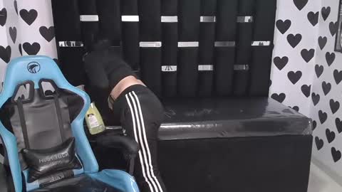 Britney  online show from 01/30/25, 09:47