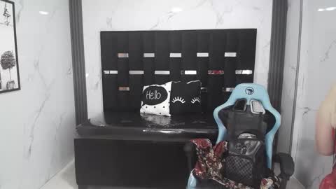 Britney  online show from 09/25/25, 02:59