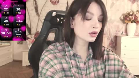 britneybarker online show from 09/29/25, 01:22