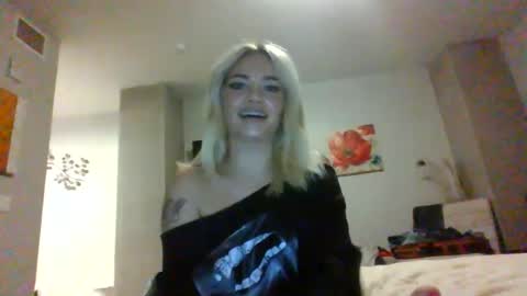 britneycherry08 online show from 06/22/26, 03:25