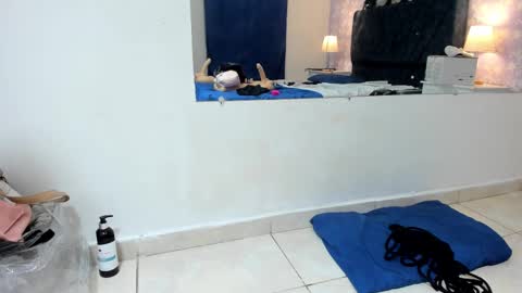 Snapshot of britneysweet_ chatting on 02/10/25, 01:57 BritneySweet online show from 02/10/25, 01:57