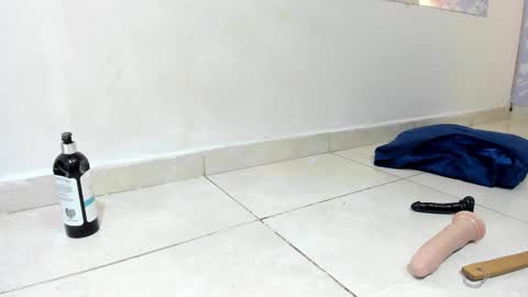 Snapshot of britneysweet_ chatting on 02/18/25, 11:41 BritneySweet online show from 02/18/25, 11:41