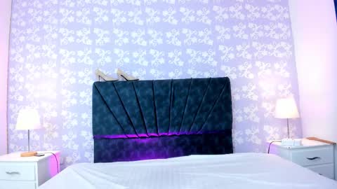 Snapshot of britneysweet_ chatting on 02/22/26, 04:13 BritneySweet online show from 02/22/26, 04:13