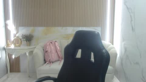 Britt  online show from 04/29/26, 03:10