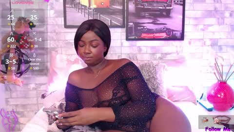 brittany 25 years old  happy as a worm  online show from 12/31/24, 02:14