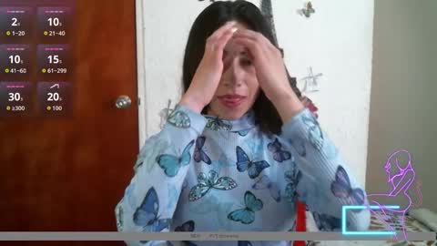 BRITTANY online show from 11/01/25, 01:13