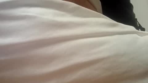 Snapshot of brittbratt816 chatting on 04/06/26, 09:54 Brittney online show from 04/06/26, 09:54