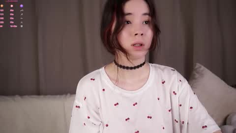 Snapshot of britthe chatting on 01/14/26, 11:16 Lina online show from 01/14/26, 11:16