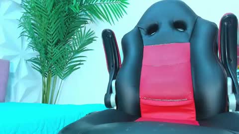 Snapshot of briyit_doll chatting on 01/22/25, 05:59 BRIYIT online show from 01/22/25, 05:59