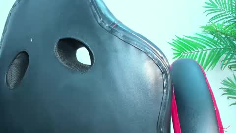 Snapshot of briyit_doll chatting on 01/31/25, 09:27 BRIYIT online show from 01/31/25, 09:27