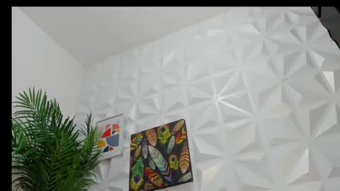 Snapshot of briyit_doll chatting on 02/05/25, 02:51 BRIYIT online show from 02/05/25, 02:51